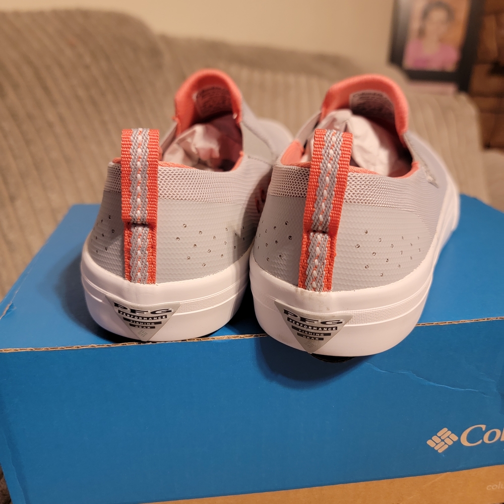 Columbia Distant Waters PFG Slip-On Sneakers in Light Gray with Coral Accents - Picture 5 of 7